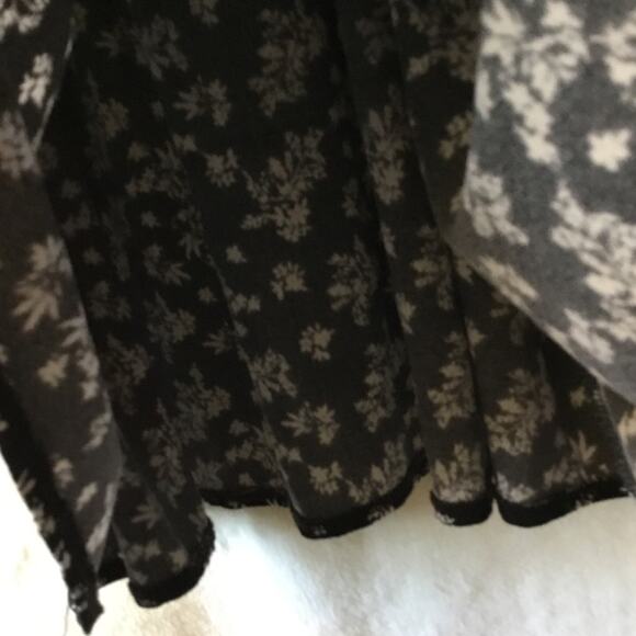 MNG Black Ruffle Cap Sleeve Floral Mini Dress - Picture 6 of 14